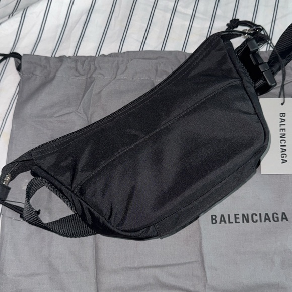 BALENCIAGA  Wheel Sling Embroidered Canvas Shoulder Bag - Black w/ pink - Picture 9 of 12